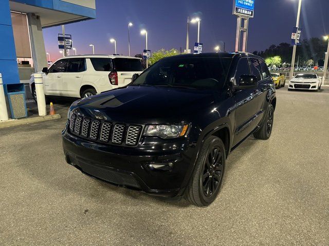 2017 Jeep Grand Cherokee Altitude