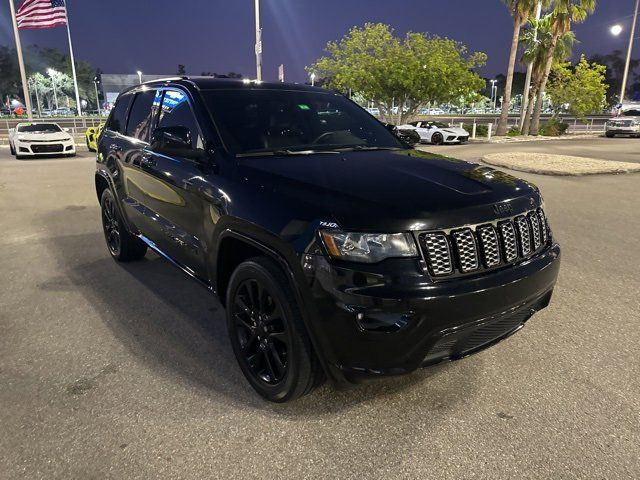 2017 Jeep Grand Cherokee Altitude