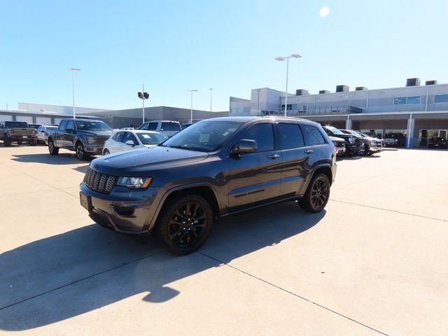 2017 Jeep Grand Cherokee Altitude