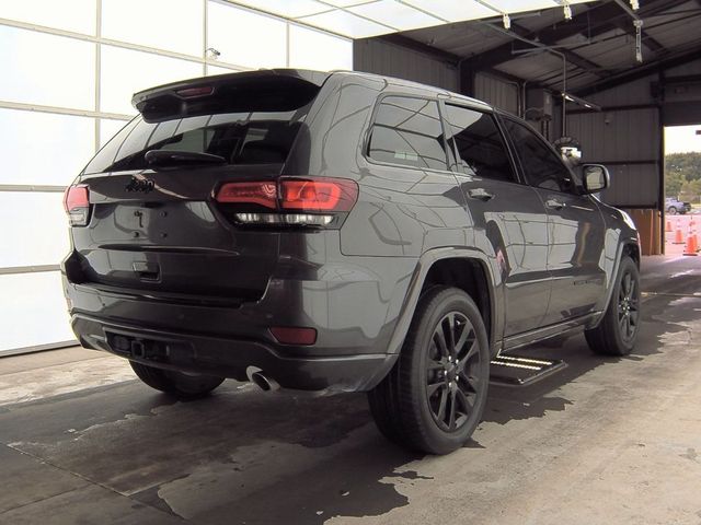 2017 Jeep Grand Cherokee Altitude