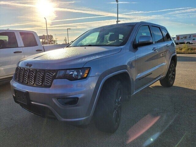 2017 Jeep Grand Cherokee Altitude