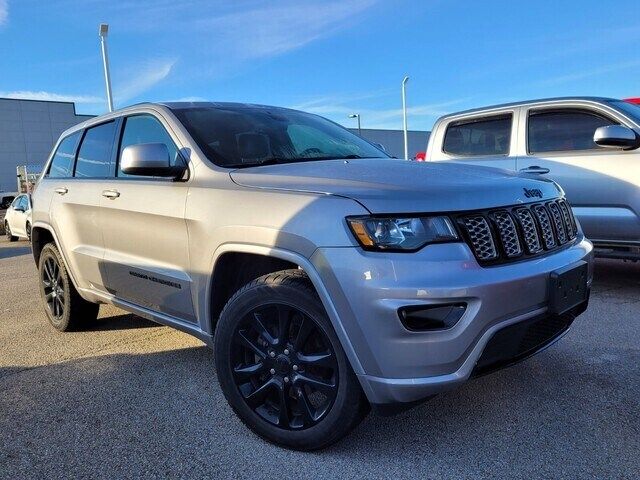 2017 Jeep Grand Cherokee Altitude