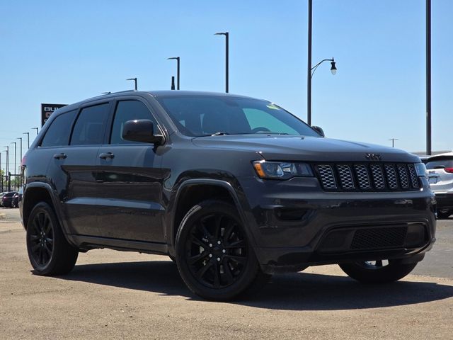 2017 Jeep Grand Cherokee Altitude