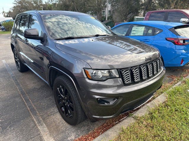 2017 Jeep Grand Cherokee Altitude