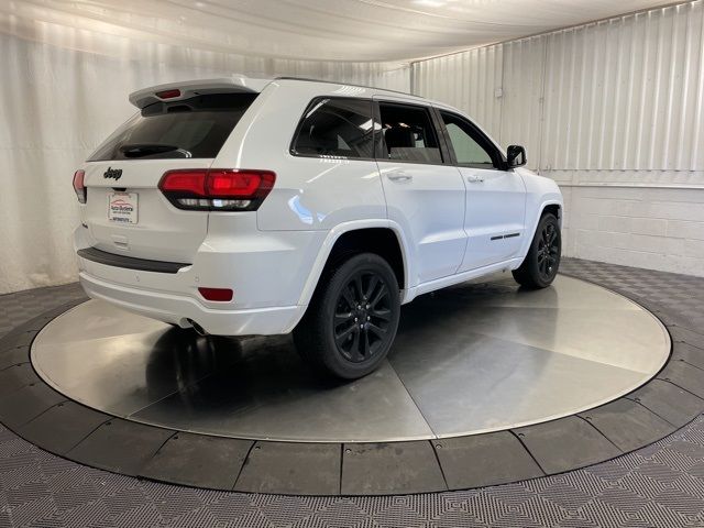 2017 Jeep Grand Cherokee Altitude