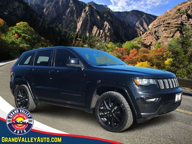 2017 Jeep Grand Cherokee Altitude