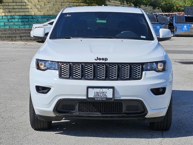 2017 Jeep Grand Cherokee Altitude