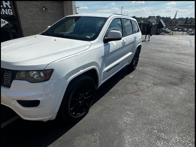 2017 Jeep Grand Cherokee Altitude