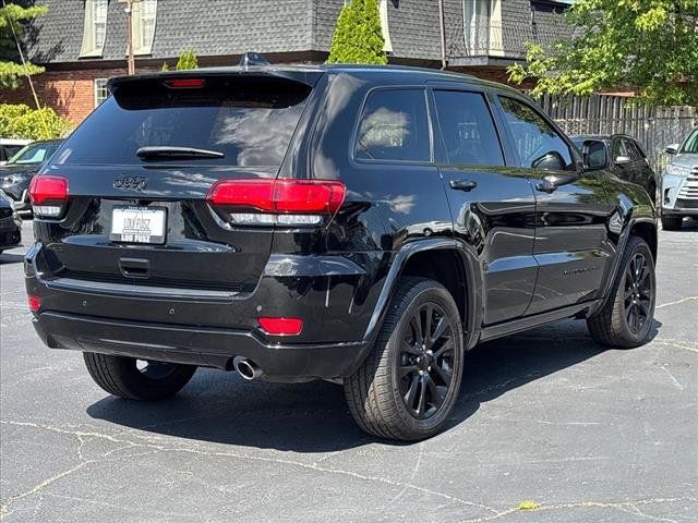 2017 Jeep Grand Cherokee Altitude