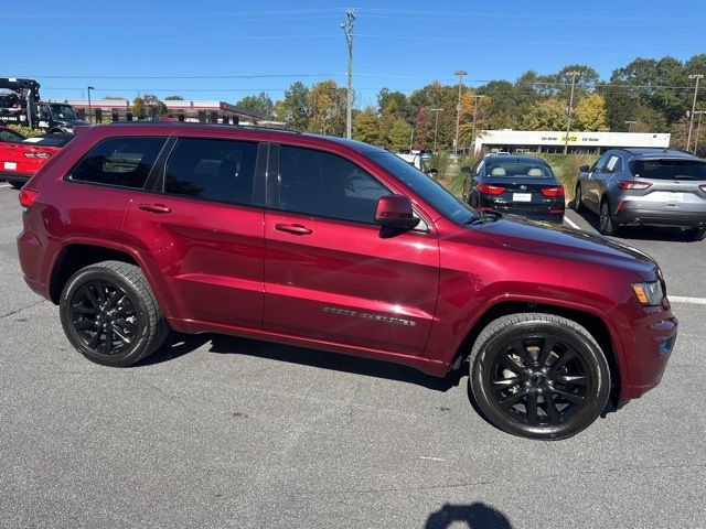 2017 Jeep Grand Cherokee Altitude