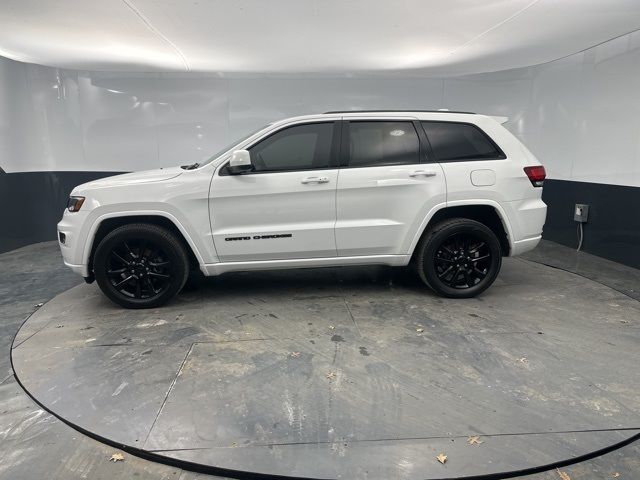 2017 Jeep Grand Cherokee Altitude