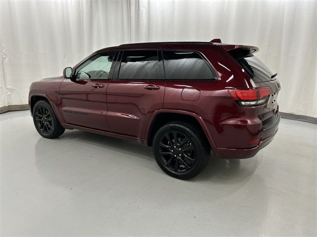 2017 Jeep Grand Cherokee Altitude