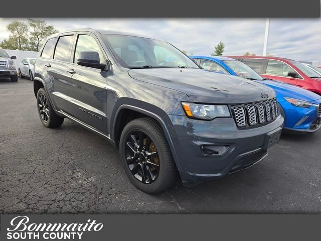 2017 Jeep Grand Cherokee Altitude