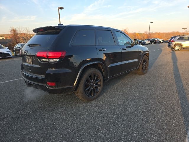 2017 Jeep Grand Cherokee Altitude