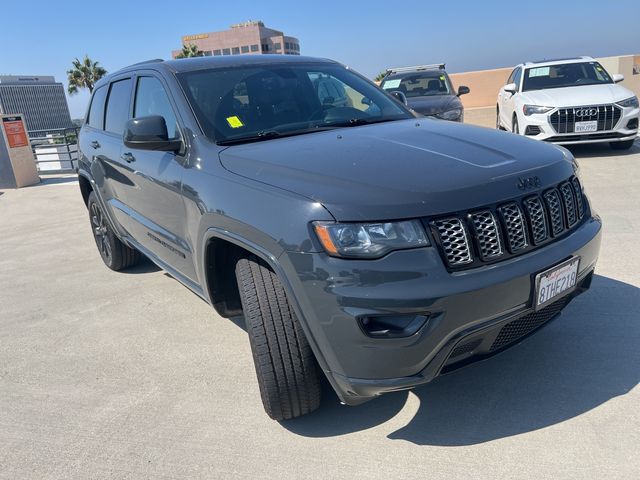 2017 Jeep Grand Cherokee Altitude