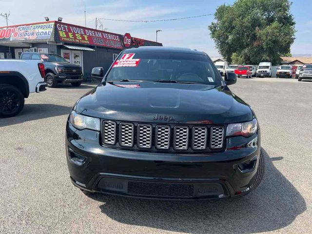 2017 Jeep Grand Cherokee Altitude