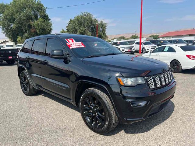 2017 Jeep Grand Cherokee Altitude