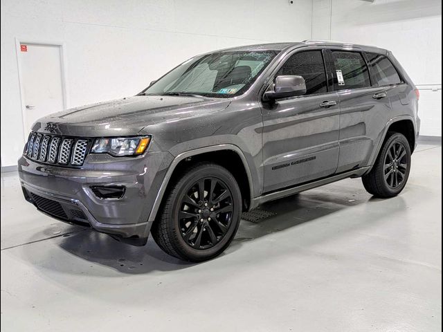 2017 Jeep Grand Cherokee Altitude