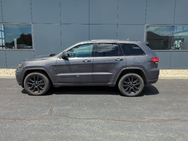 2017 Jeep Grand Cherokee Altitude