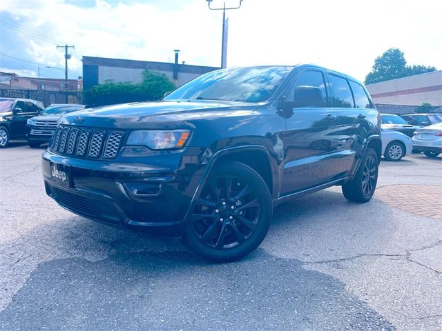 2017 Jeep Grand Cherokee Altitude