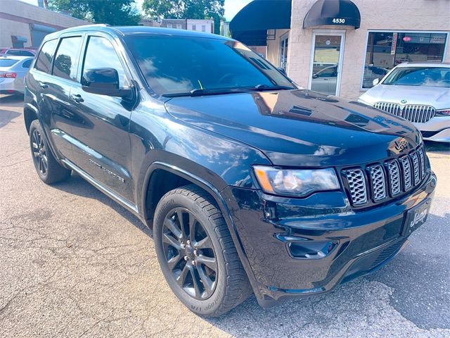 2017 Jeep Grand Cherokee Altitude