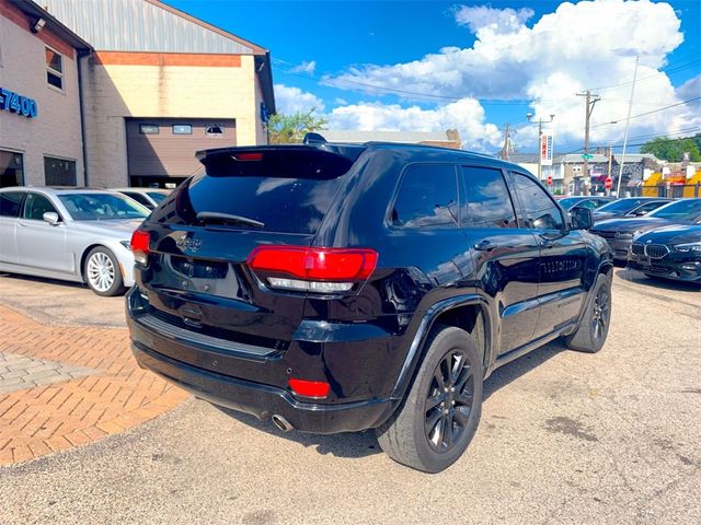 2017 Jeep Grand Cherokee Altitude