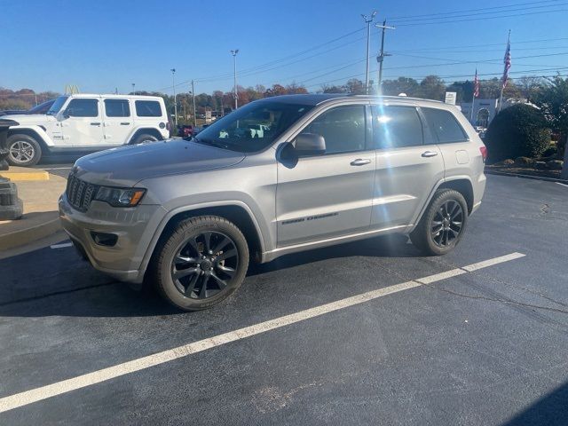 2017 Jeep Grand Cherokee Altitude