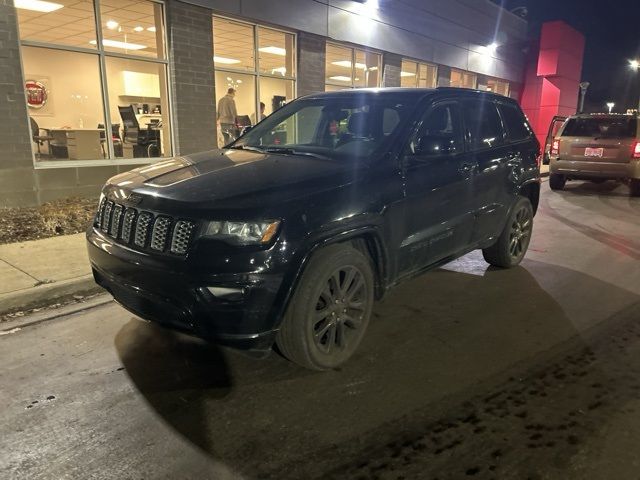 2017 Jeep Grand Cherokee Altitude