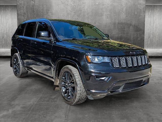 2017 Jeep Grand Cherokee Altitude