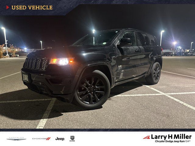 2017 Jeep Grand Cherokee Altitude