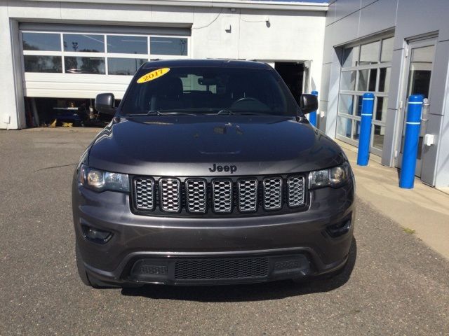 2017 Jeep Grand Cherokee Altitude