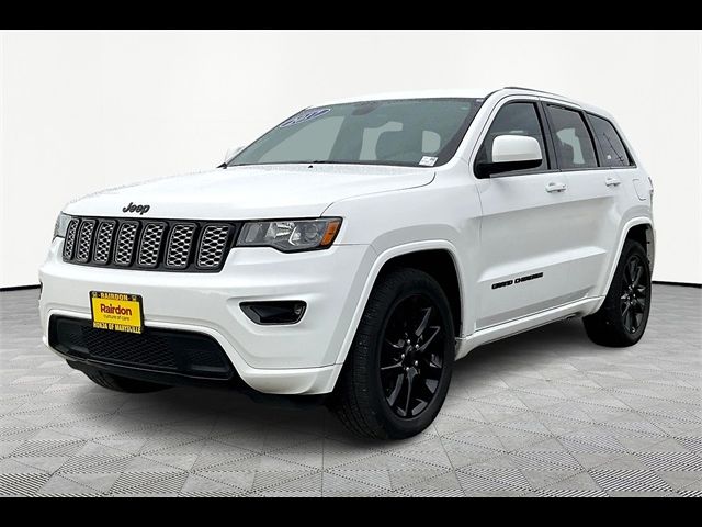 2017 Jeep Grand Cherokee Altitude