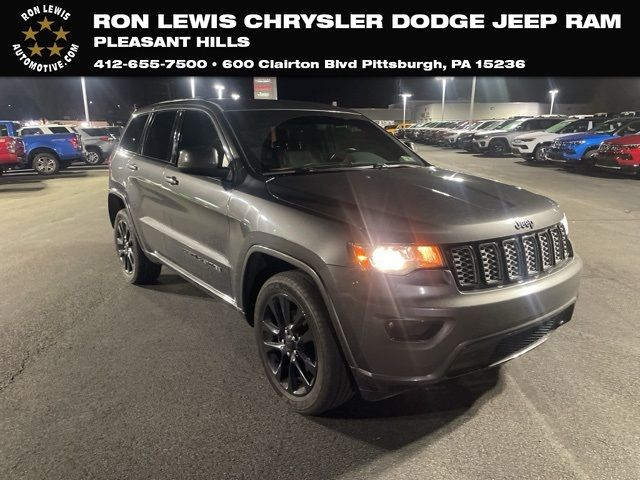 2017 Jeep Grand Cherokee Altitude