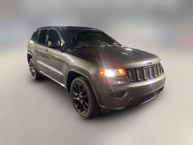 2017 Jeep Grand Cherokee Altitude