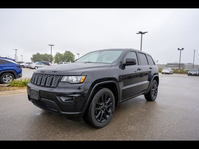 2017 Jeep Grand Cherokee Altitude