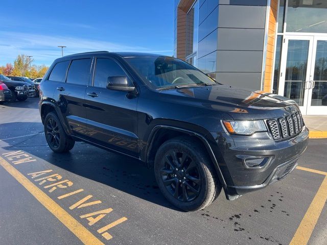 2017 Jeep Grand Cherokee Altitude