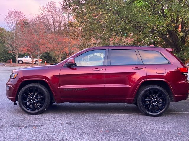 2017 Jeep Grand Cherokee Altitude