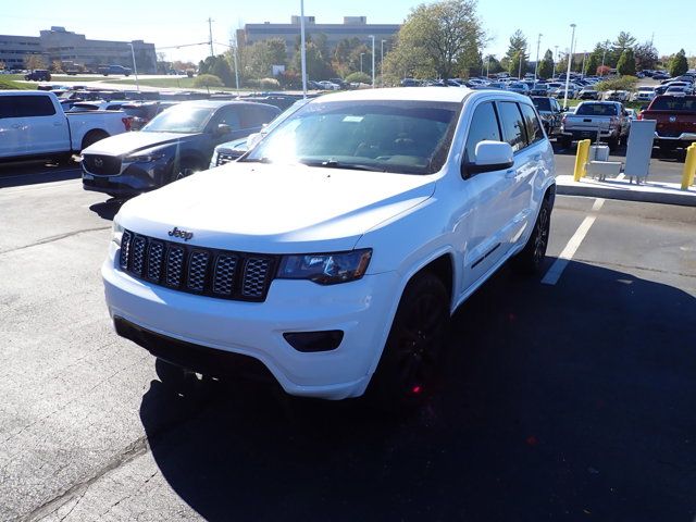 2017 Jeep Grand Cherokee Altitude