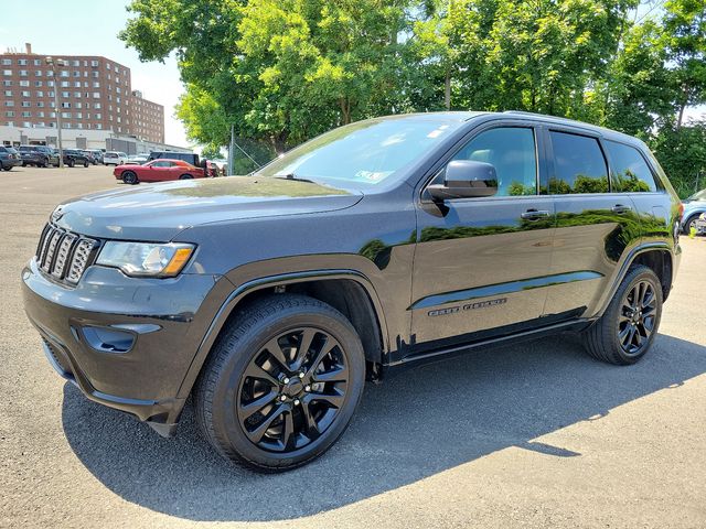 2017 Jeep Grand Cherokee Altitude