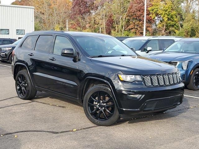 2017 Jeep Grand Cherokee Altitude