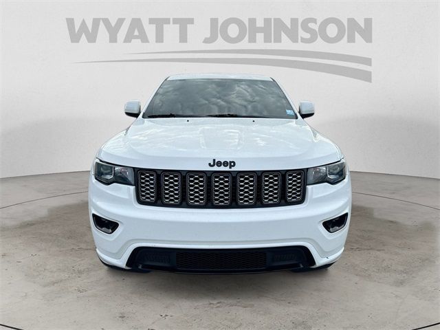 2017 Jeep Grand Cherokee Altitude