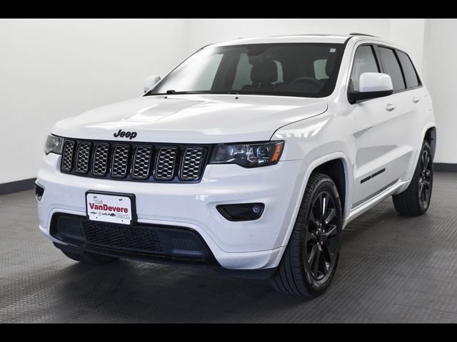 2017 Jeep Grand Cherokee Altitude