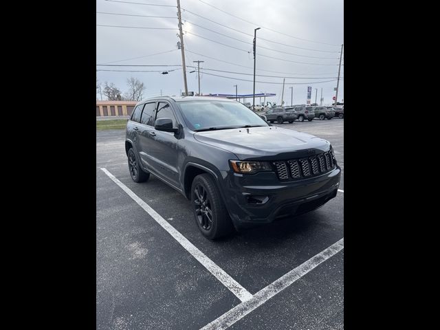 2017 Jeep Grand Cherokee Altitude