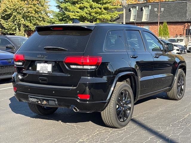 2017 Jeep Grand Cherokee Altitude