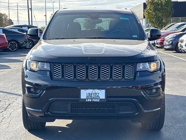 2017 Jeep Grand Cherokee Altitude