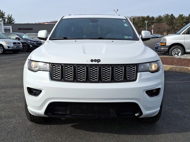 2017 Jeep Grand Cherokee Altitude