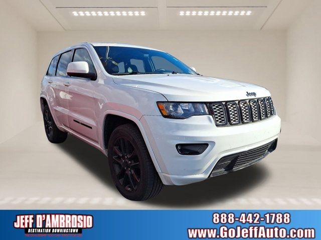 2017 Jeep Grand Cherokee Altitude