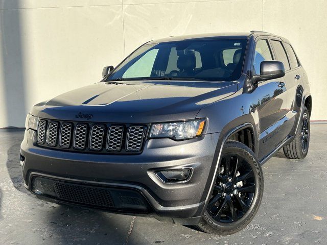 2017 Jeep Grand Cherokee Altitude