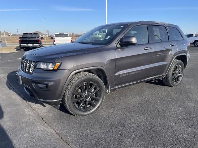 2017 Jeep Grand Cherokee Altitude