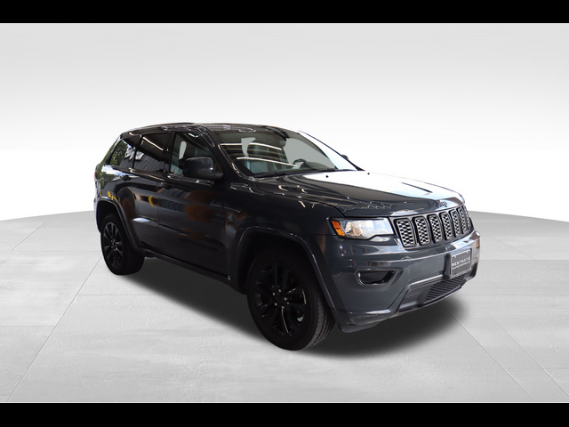 2017 Jeep Grand Cherokee Altitude